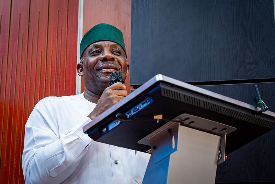 Tunji Alausa