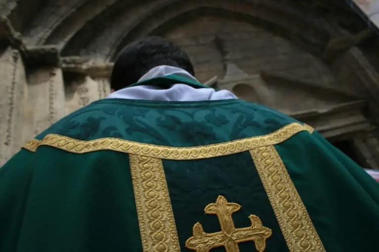 Gunmen Shoot Catholic Priest on Christmas Day in Imo